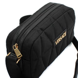 VERSACE SHOULDER BAG 1018352 1A13686 1B00V BLACK ヴェルサーチ ショルダーバッグ キルティング ベルト バッグ ボディバッグ メンズ レディース ブラック