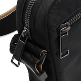 HUGO BOSS CROSSBODY BAG 50511961 001 BLACK ヒューゴボス ショルダーバッグ クロスボディバッグ コントラスト ロゴ ポーチ メンズ ブラック