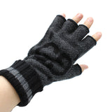 GUCCI GLOVE 726586 4GABX 1360 GREY BLACK M L グッチ 手袋 フィンガーレス グローブ 指なし GG カシミア ブランド おしゃれ メンズ レディース グレー ブラック