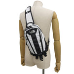 韓国限定 THE NORTH FACE WHITE LABEL BIG SHOT ONE WAY BAG NN2PQ11C OWH OFF WHITE ザ ノースフェイス ホワイトレーベル ビッグショット ワンウェイ ボディバッグ メンズ レディース オフホワイト
