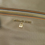 MICHAEL KORS 32F7GO2C3C 176 CROSSBODY SHOULDER BAG POUCH DUSK マイケルコース ナイロン クロスボディバッグ ショルダーバッグ ポーチ 斜め掛け レディース 女性 ベージュ系